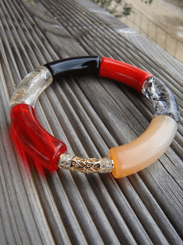 Trio de bracelets jonc perles tubes acrylique Maanik