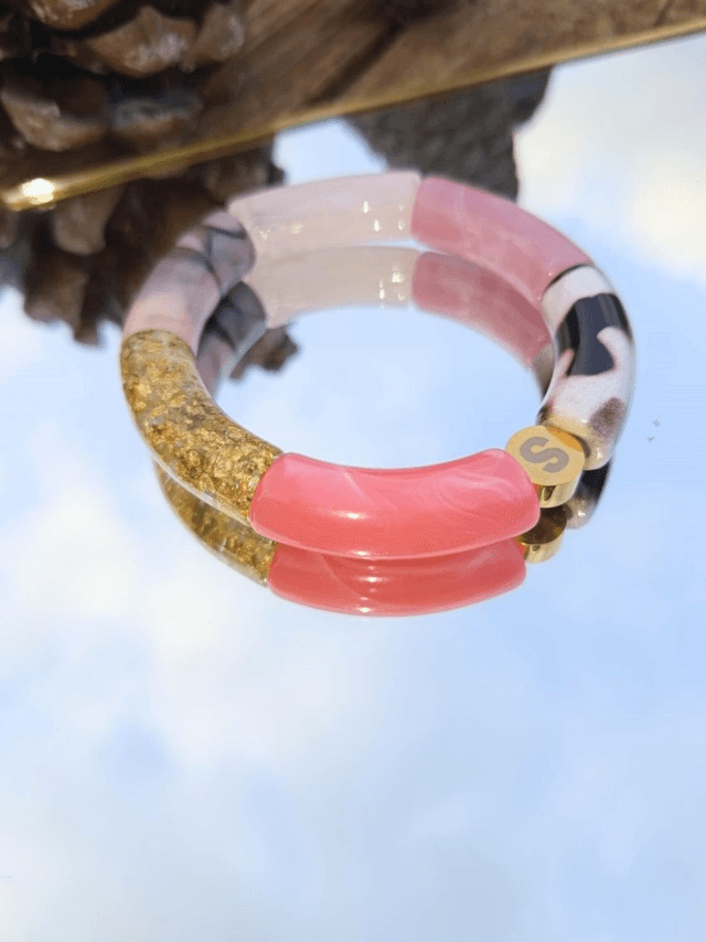 Bracelet jonc perles tubes acrylique léopard Indrani Chaparaasee N°1