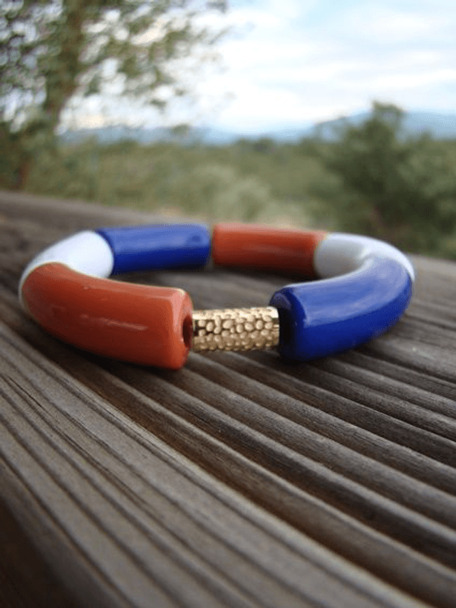 Bracelet perles tubes incurvées Chandra Tiranga 