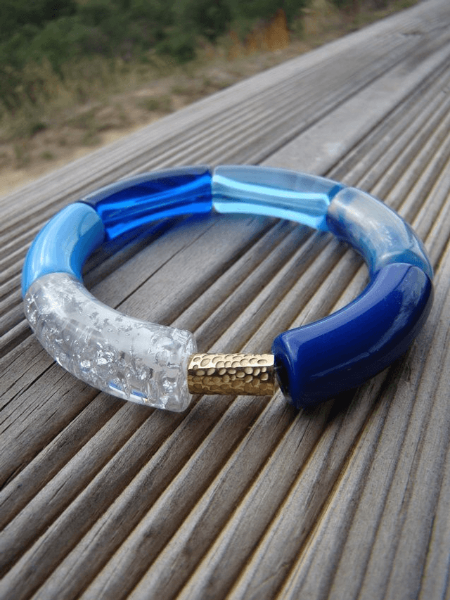 Bracelet perles tubes incurvées Chandra Chandni Raatri