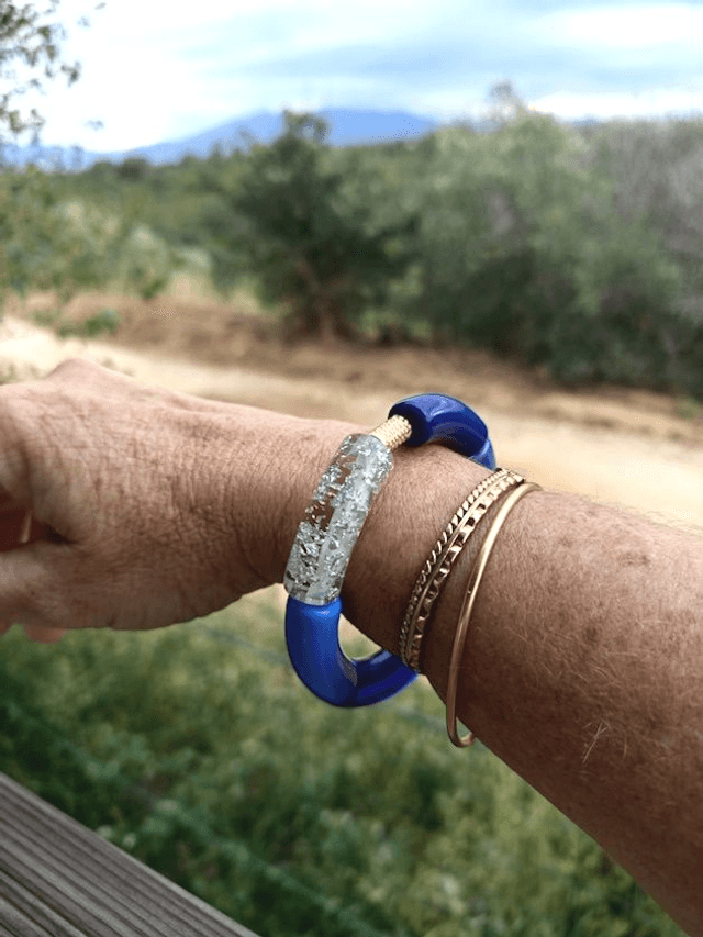 Bracelet perles tubes incurvées Chandra Chandni Raatri