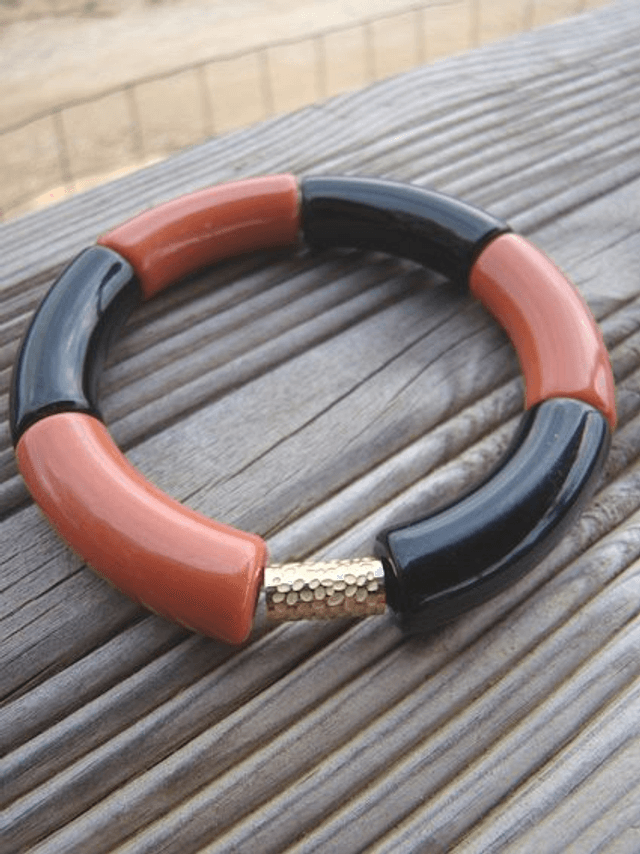 Bracelet perles tubes incurvées Chandra Bhoora 
