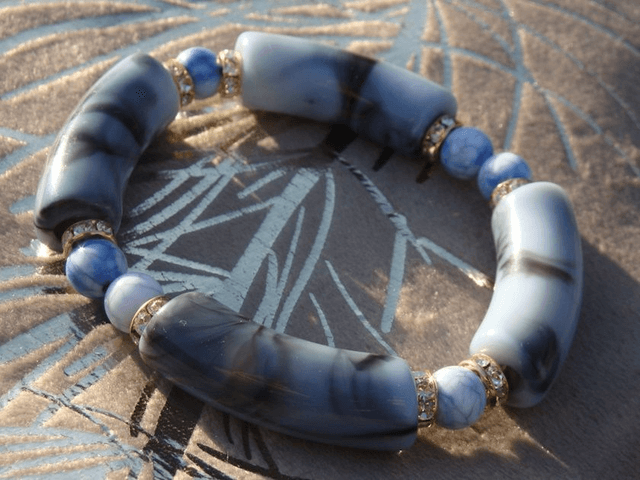 Bracelet perles tubes Arya marbré Neela