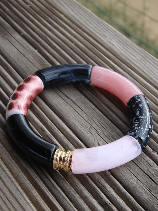 Bracelet jonc perles tubes acrylique léopard Indrani Kaala