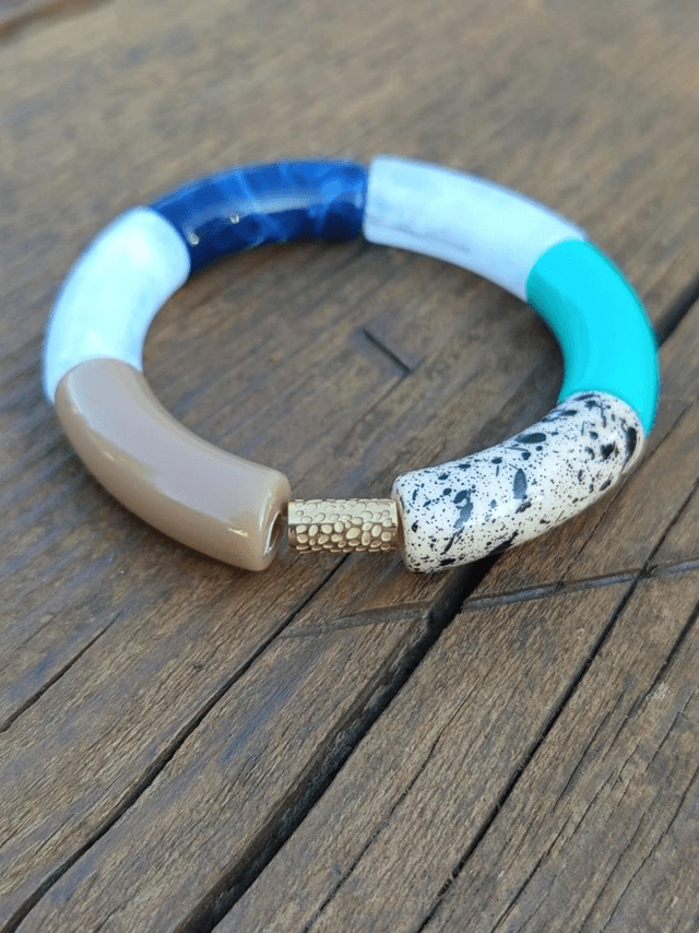 Bracelet perles tubes incurvées Chandra Nadi Ki Lahar