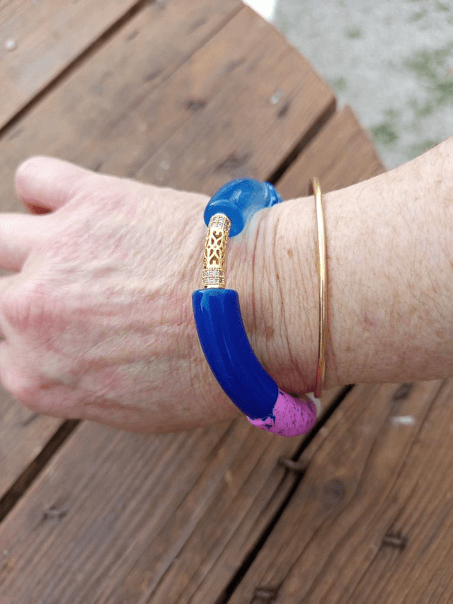 Bracelet perles tubes acrylique Chandra Neela Gulaabee