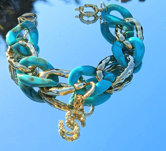 Bracelet gros maillons en acrylique Nīlā sōnē kā kaṛā