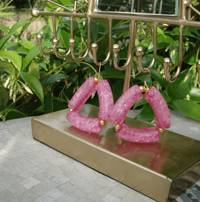 Boucles d&#039;oreilles perles tubes incurvées craquelées Roshanee Cheree